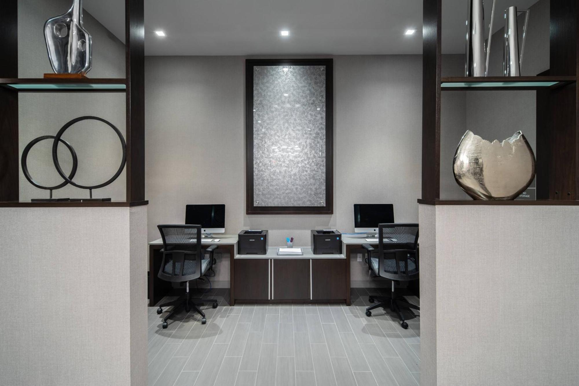 Fairfield Inn & Suites By Marriott Boston Уолтем Экстерьер фото